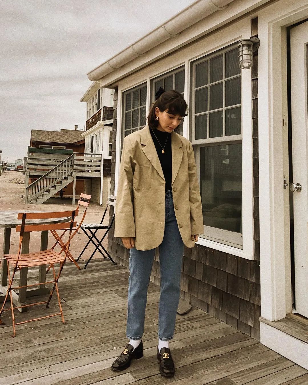 买了很多鞋子,买了那么多鞋子穿不过来