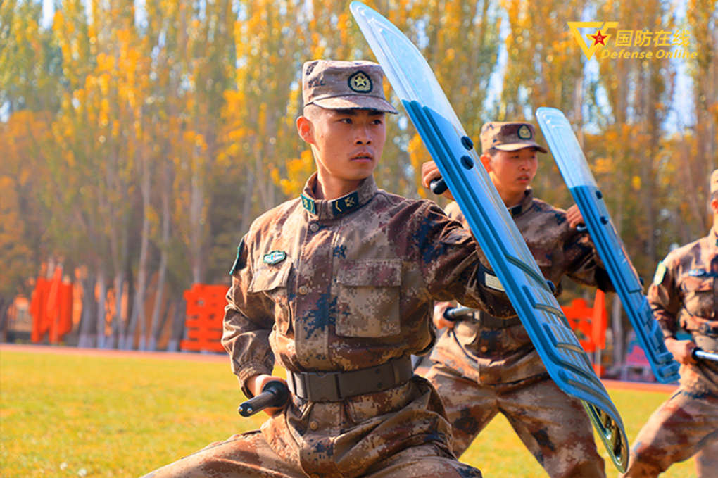 解放军战略支援部队视频,超燃现场军体运动会火热开战
