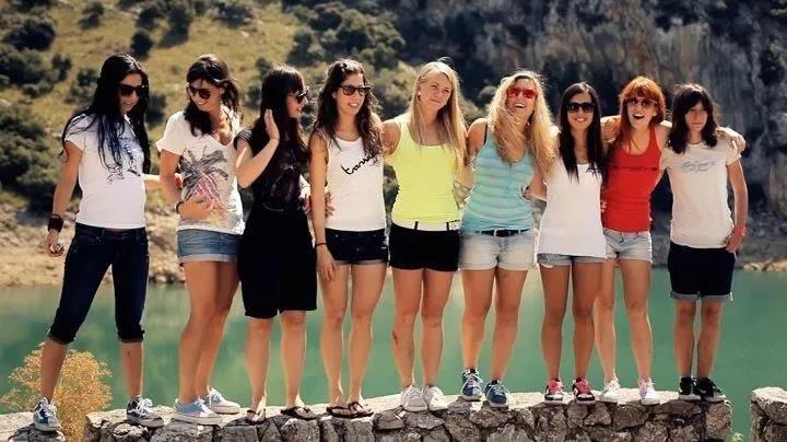 长板女孩·第二季!迟到七年的长板公路大片《OPEN》