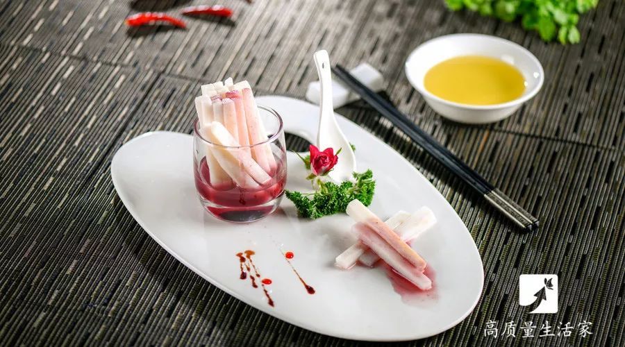 山药去皮一根筷子就能搞定,手不粘也不痒,简单又快