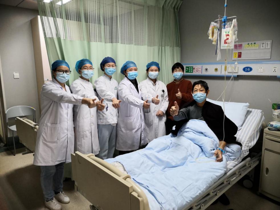 肝衰竭病人临死,百岁老人肝衰竭