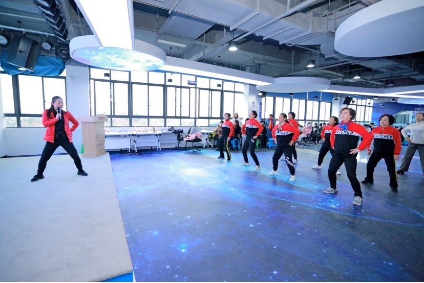 怎样练就好身体？“侑根说”运动员进社区活动分享这些妙招