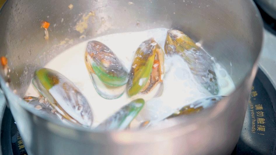 忘掉朋友圈的凡尔赛，来广州狮子猫网红酒吧，开启你的微醺时刻