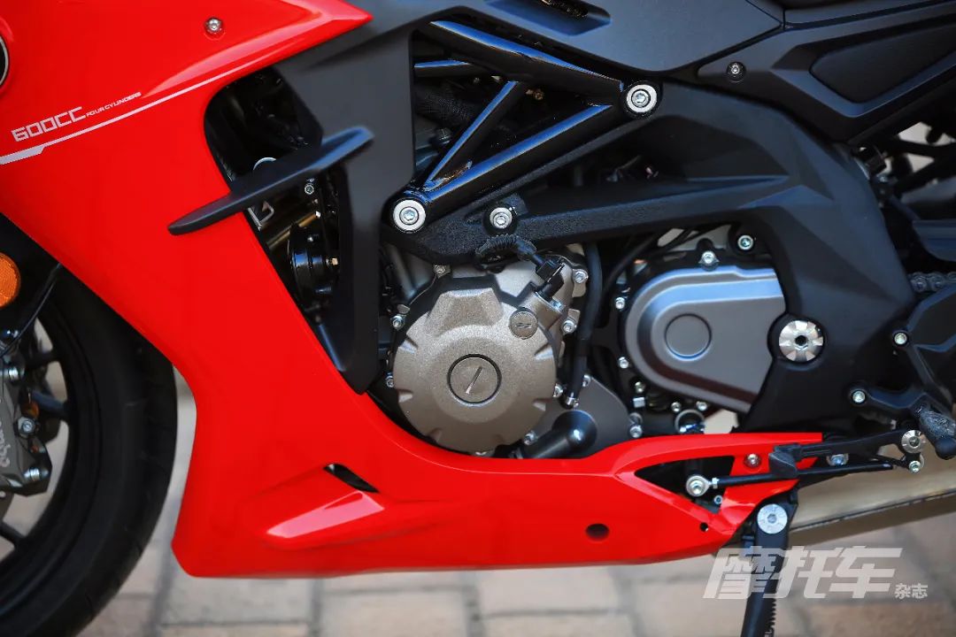 qjmotor新赛600超跑版评测,qjmotor赛600标准版和超跑版区别