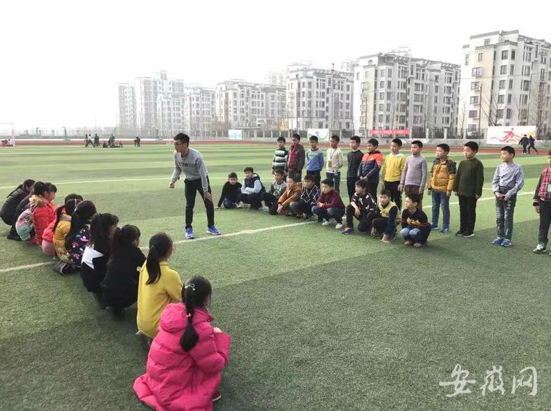 体育老师当班主任班级文化建设,体育老师当班主任加政教主任