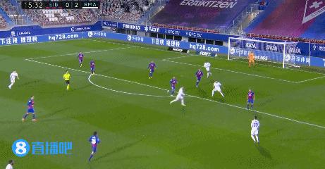 西甲皇马6-1马洛卡本泽马2传2射,皇马对埃瓦尔本泽马
