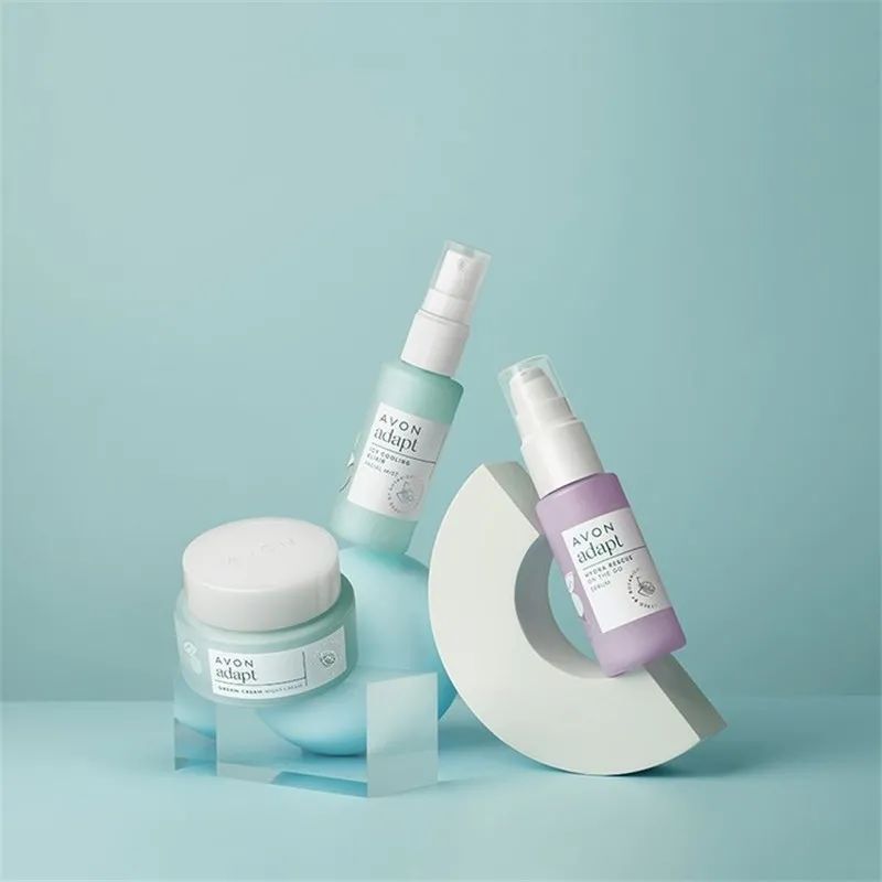 全球新品105：彩色粉底、防晒精华等新概念产品上市/新锐年末推联名、上礼盒