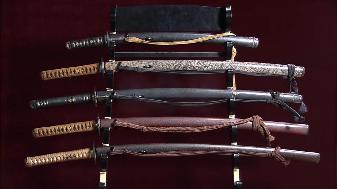 本人25岁做机械制造四年,日本小伙做了一把纸刀