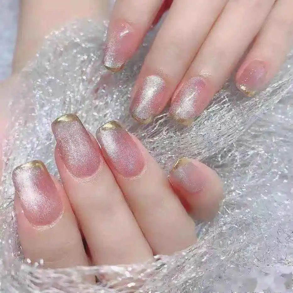 简单款美甲显手白高贵冬天,这100款秋冬美甲也太好看了吧