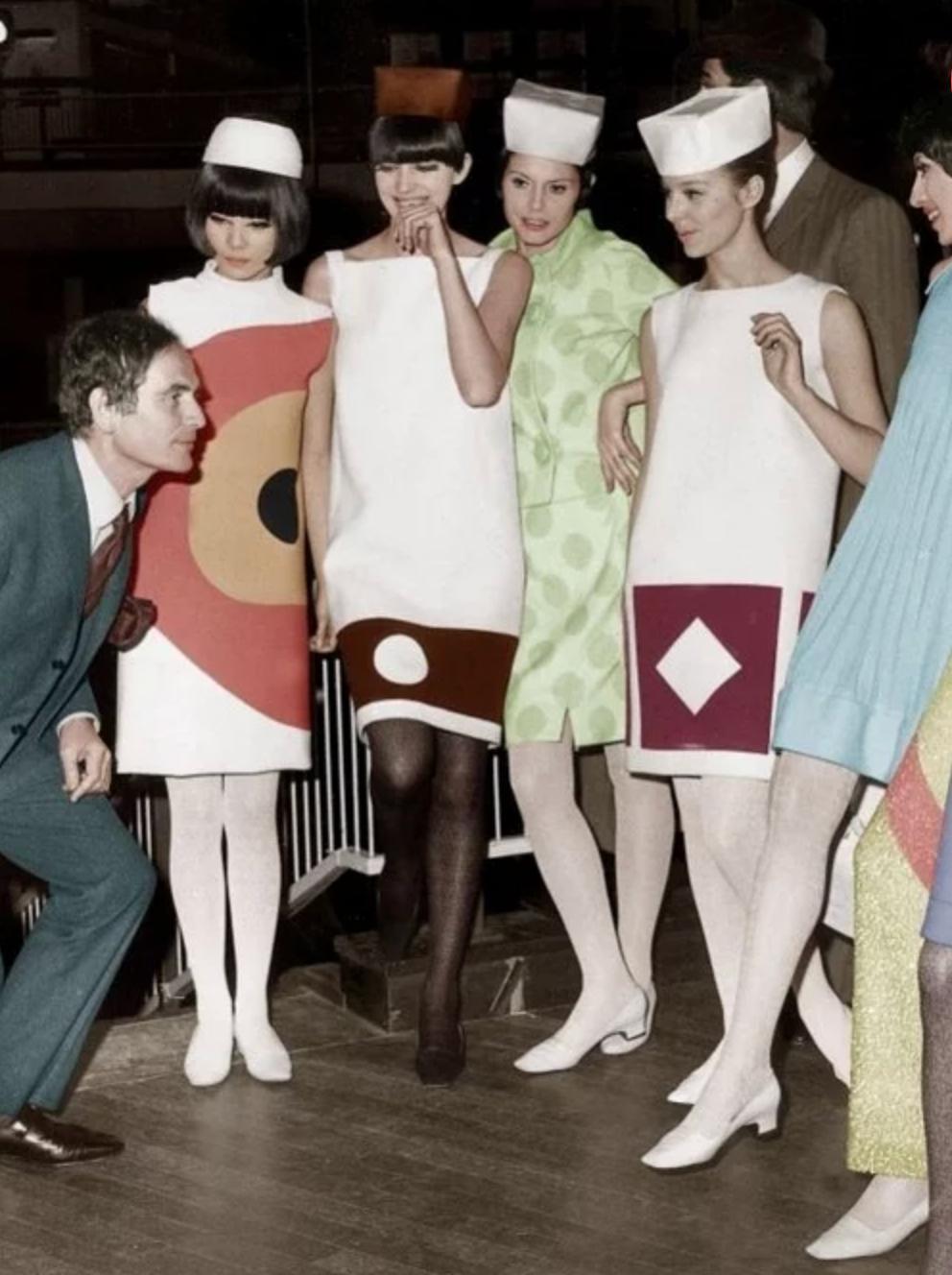 皮尔卡丹职业装,法国时装设计大师皮尔卡丹视频