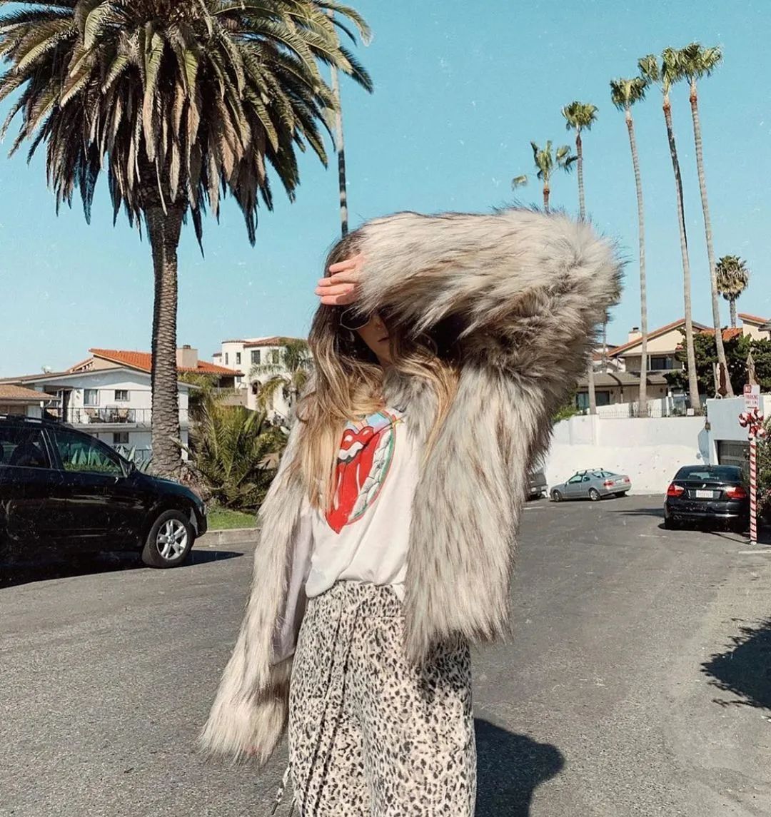 轻奢皮草大衣,高端轻奢皮草大衣