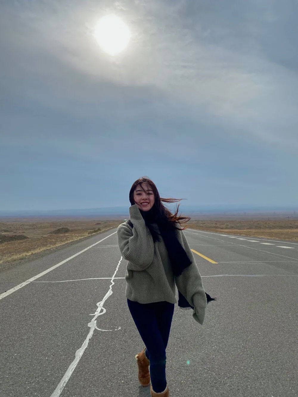 从顶流主持到无人问津,从顶流跌落到低谷