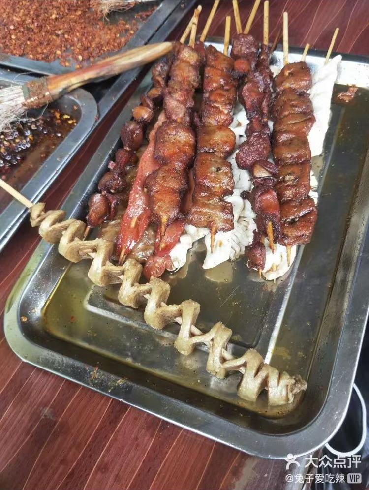 宽窄巷子附近有一条什么街,宽窄巷子旁边的小巷子