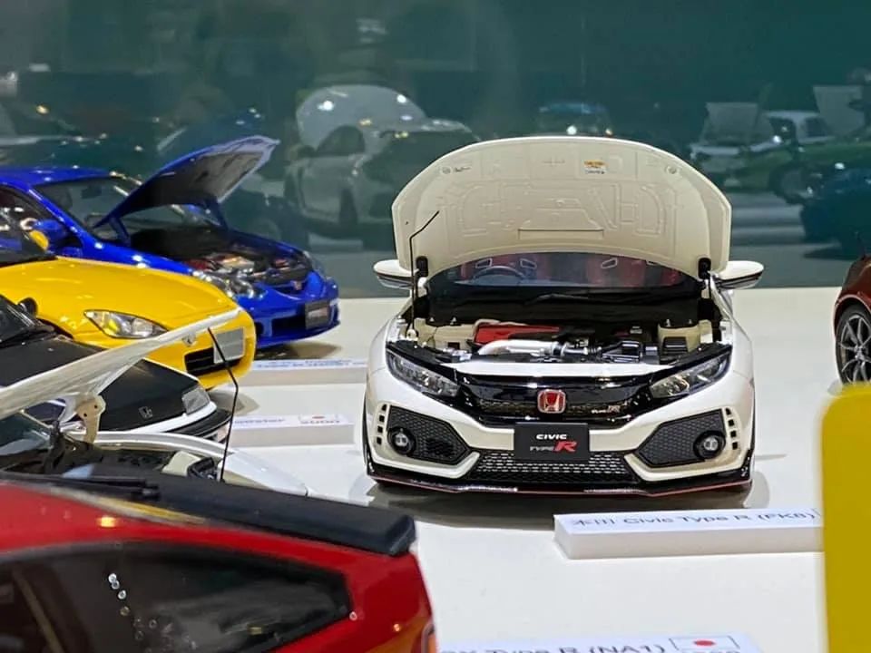 顶级1:18限量版车模,全球第一汽车收藏家