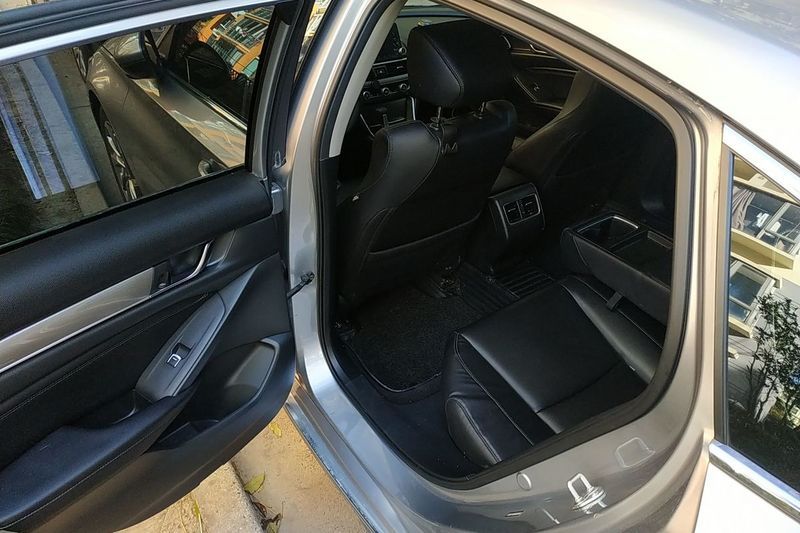 配置到位的车,配置性能好空间大的车10万以内