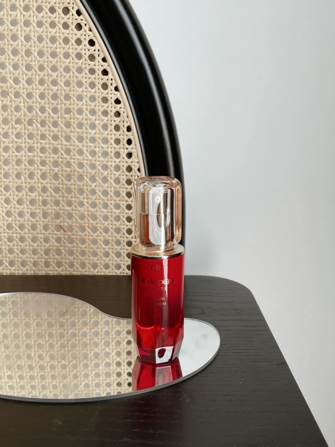 护肤爱用品推荐分享,护肤分享今日份美妆穿搭