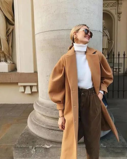 双面羊绒大衣为啥很贵,穿上羊绒大衣一定很好看