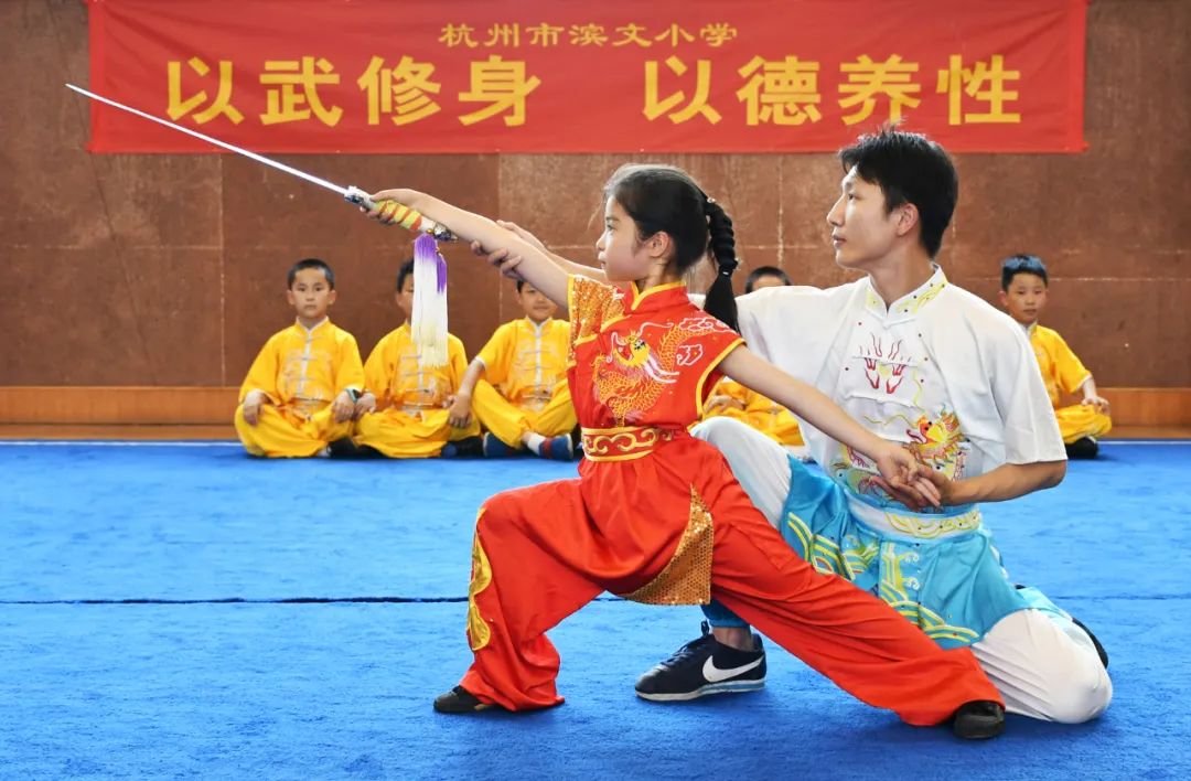 为这些优秀的孩子们点赞,为八中的孩子点赞