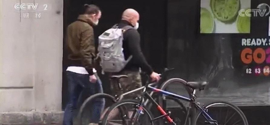 老外看中国奇葩购物,外国人看中国奇葩物品