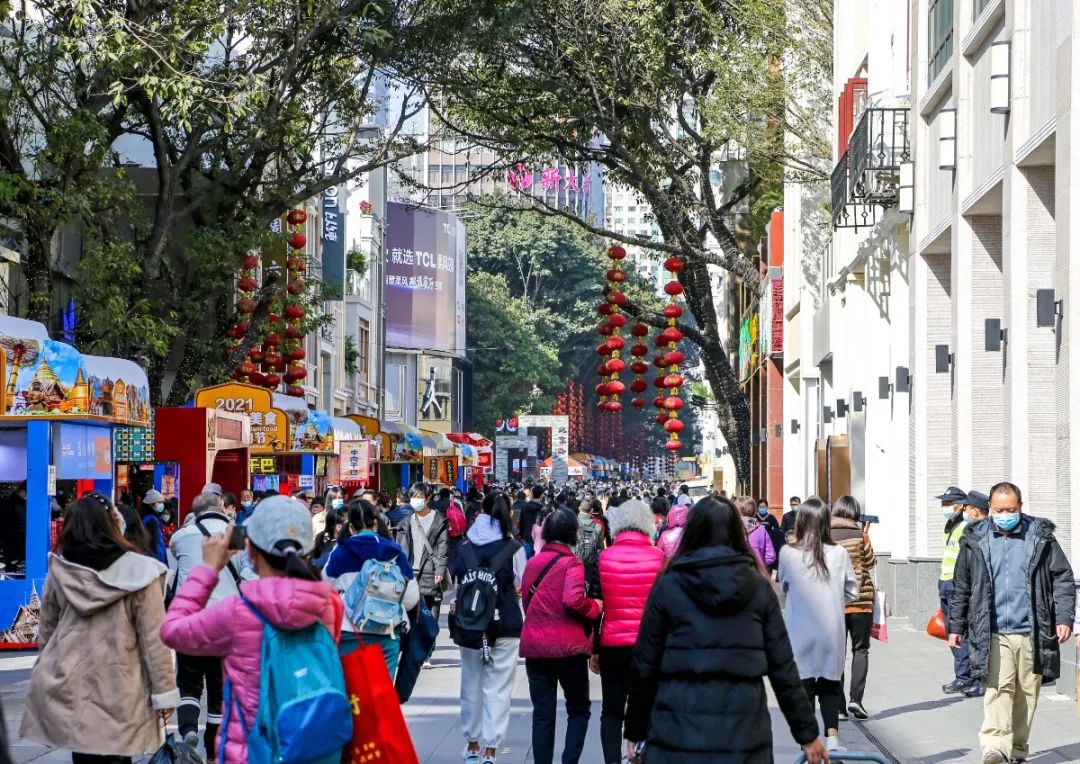 来越秀过年！各大商超货源足、折扣大