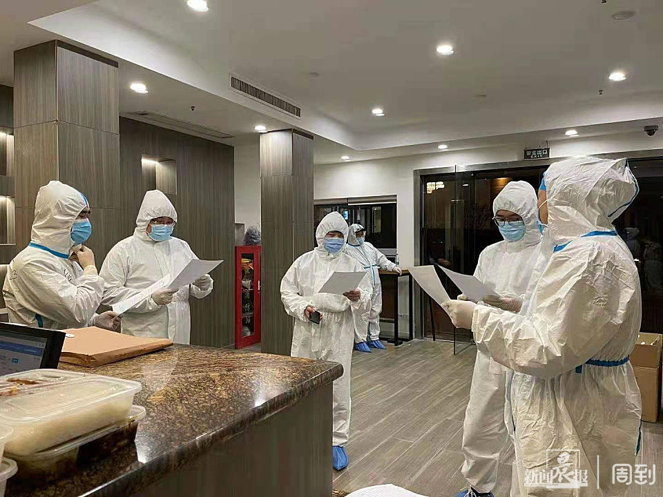 黄浦这个封闭管理的酒店里，处处都有暖心的“大白”