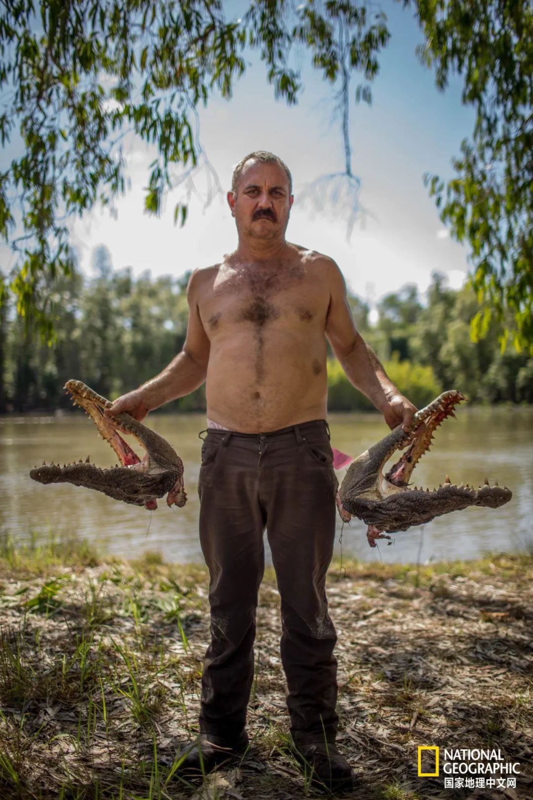 槌勯奔鑱屼笟鐚庝汉,槌勯奔鐚庝汉骞磋柂