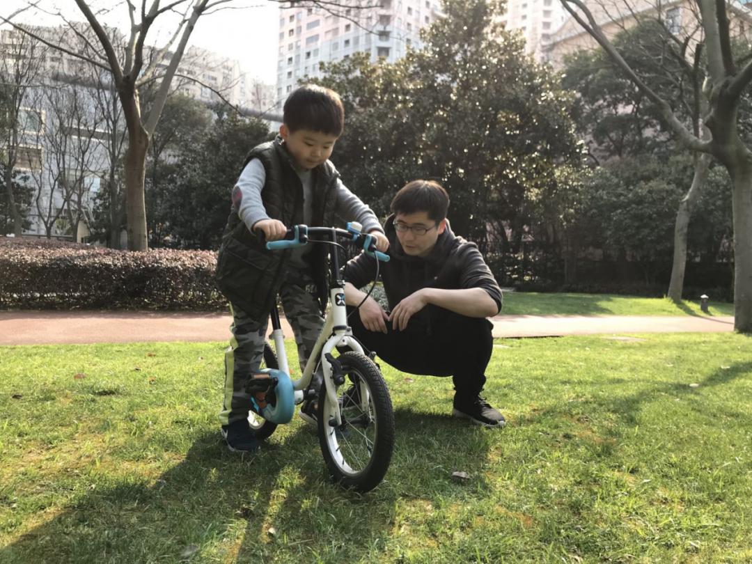 小蚂蚁嘉年华完整版,小蚂蚁嘉年华