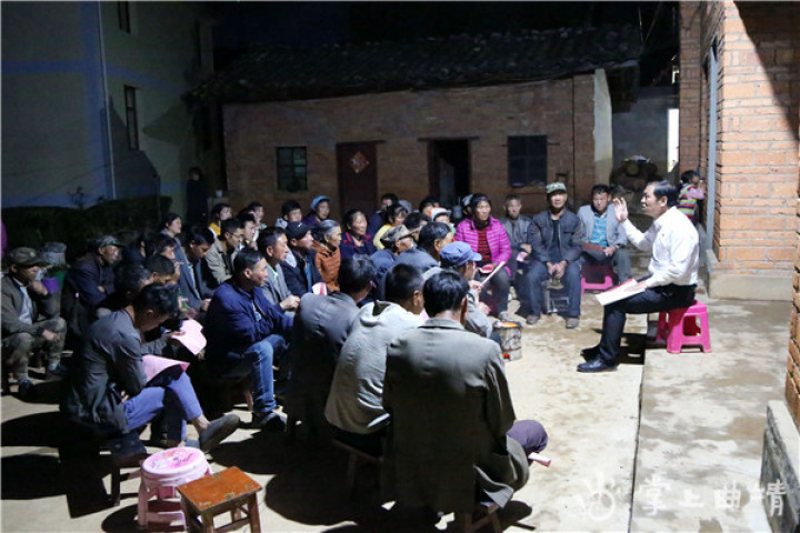 实干担当促发展砥砺奋进谱新篇,脱贫攻坚先进集体事迹范文