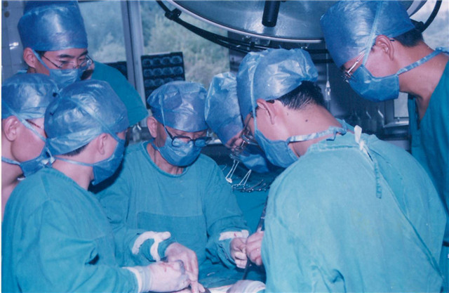 濞佹捣甯傜珛鍖婚櫌鐜扮姸,浠庣己鍖诲皯鑽埌鍋ュ悍涓浗