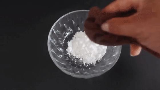 冰箱胶条发霉拆下来用什么泡,冰箱的胶条发霉难清洗教你一绝招