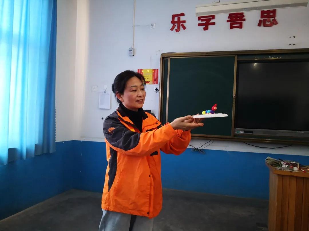 彩虹口袋,彩虹口袋搭建梦想桥