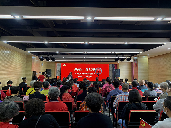 武汉市武昌区粮道街东龙共建客厅开馆抗洪英雄讲*党**史