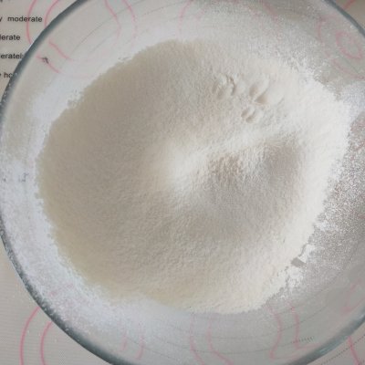 六寸的简单足球蛋糕,吃货们绝不能错过的花甲粉