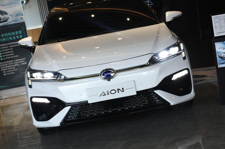 广汽埃安aions优惠4万价格表,aions埃安销量