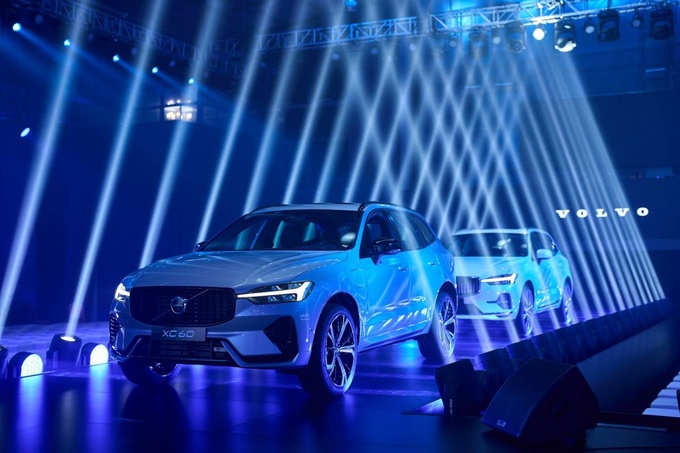 沃尔沃xc602022年6月生产,沃尔沃xc60新款2023款豪华款