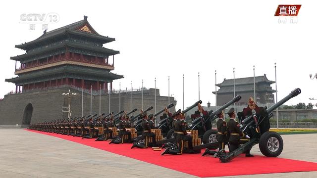 除了那句“表白”,还有这些“首次”,庆祝大会这些动人细节你留意了吗?