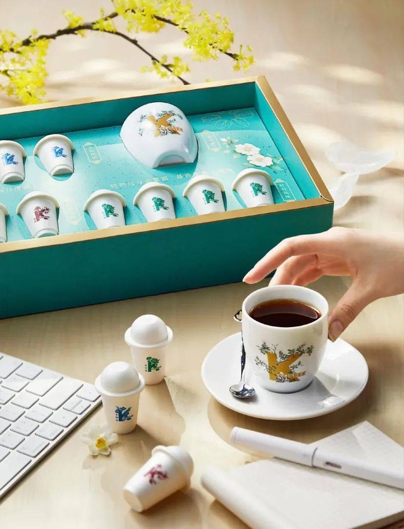 肯德基故宫联名饮料,肯德基故宫联名杯子