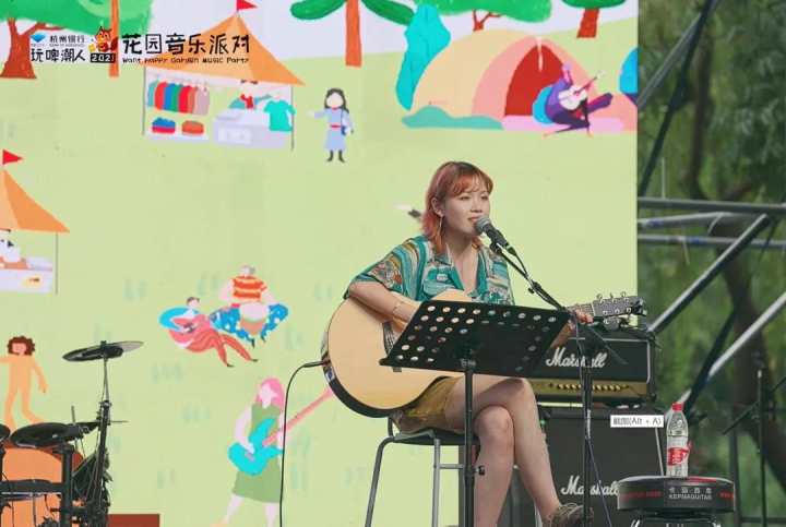 去西湖天地大草坪过个时髦的周末！2021“玩啤潮人”花园音乐派对持续三天热力全开