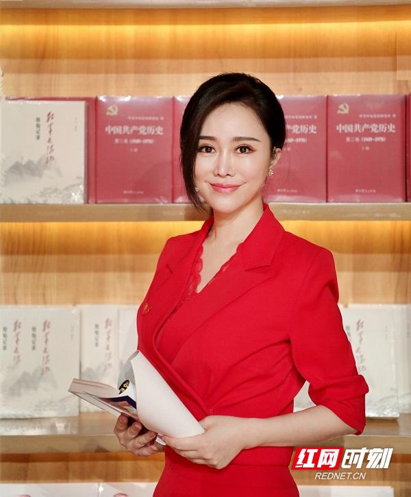 美在“云端”——郭晓芳老师和“我是接班人”网络大课堂