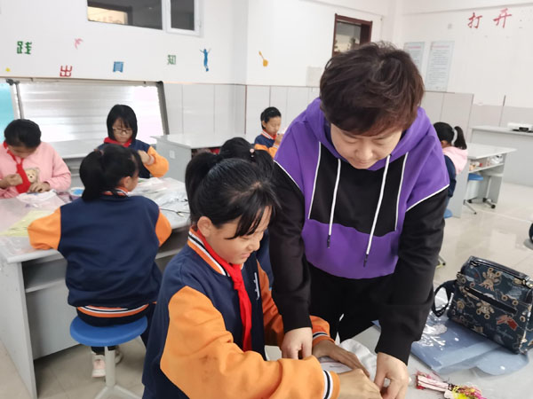 课后服务促双减多彩活动助成长,齐齐哈尔小学课后服务到底好不好