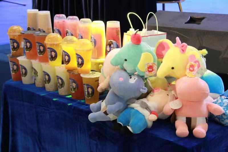 商场里反诈app宣传海报,大型商场反诈防诈