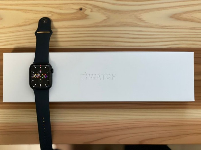 第一批下单客户已到货,applewatch订单