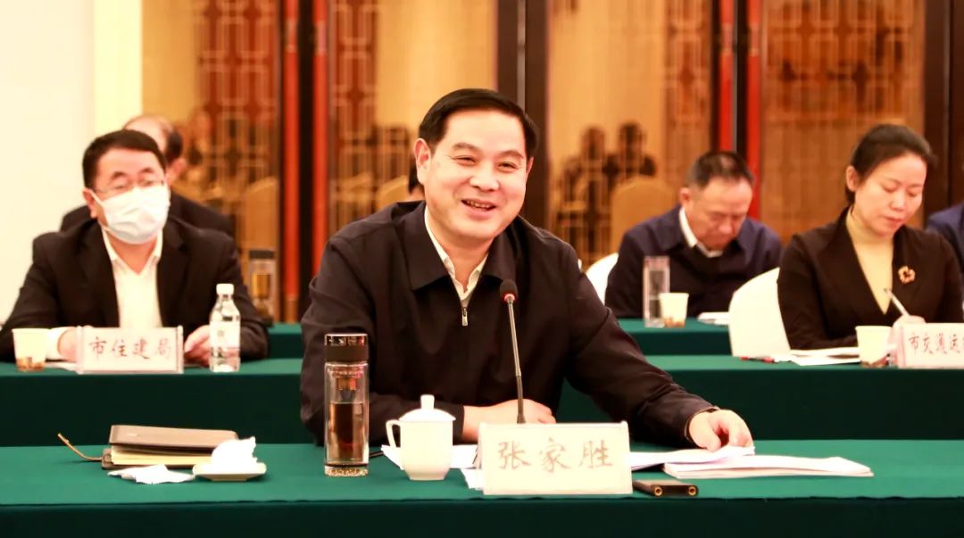 鄂州市与省联投签署合作协议,省联投集团与襄阳签约