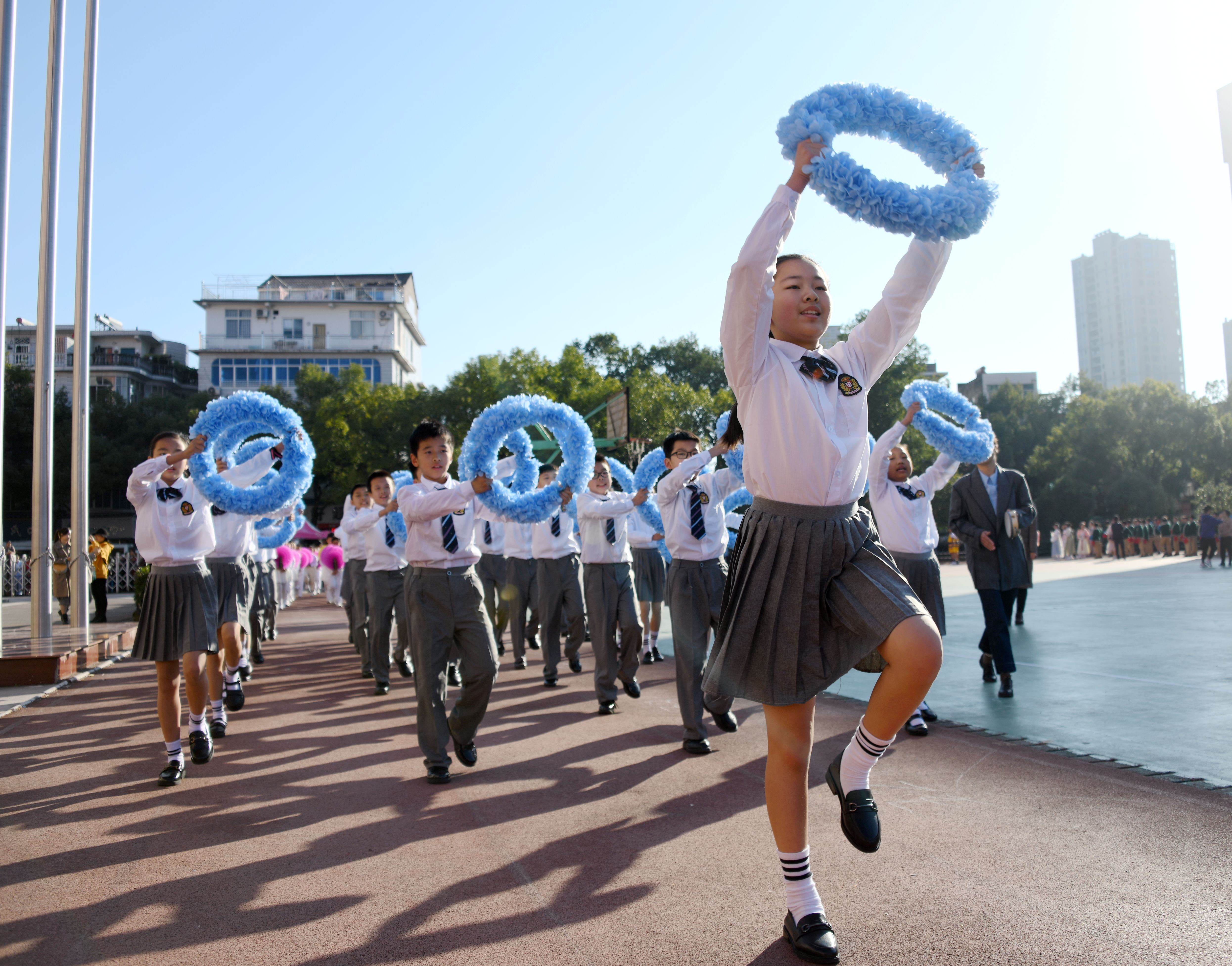 2016年仙居县中小学生运动会,学校运动会开幕式奇葩服装