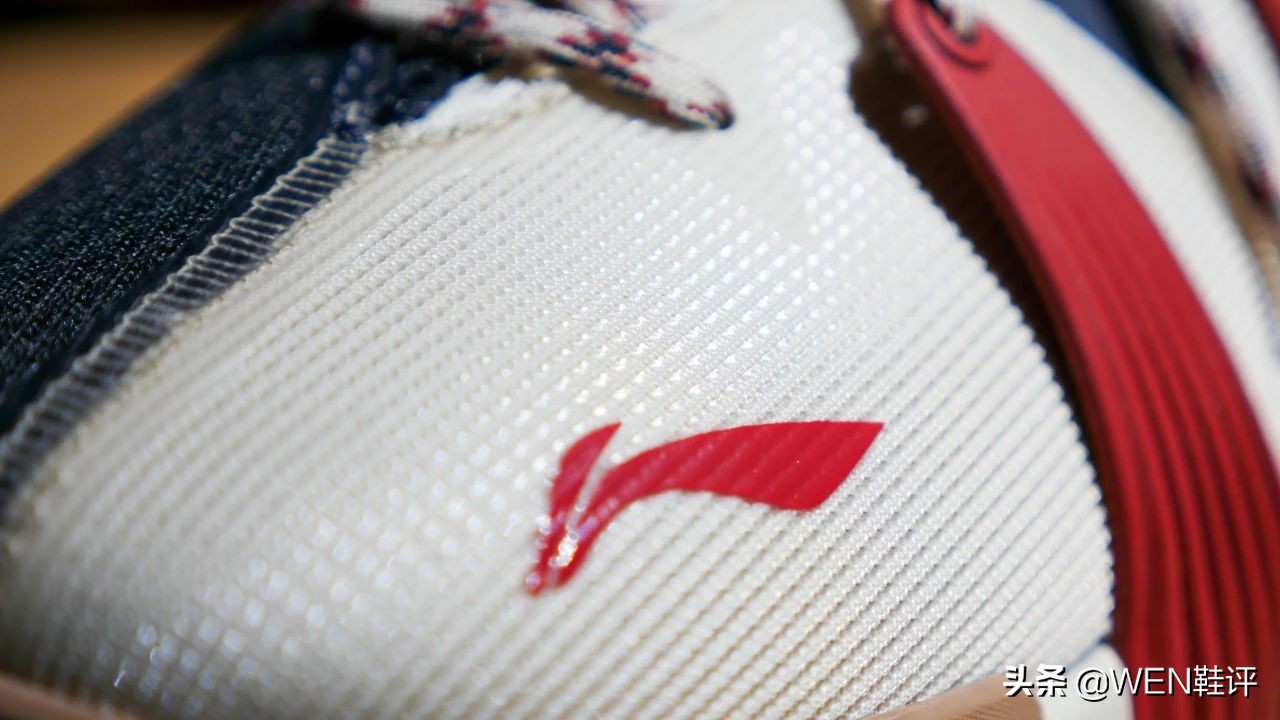 最近炒的很火的李宁鞋,最近出的李宁篮球鞋