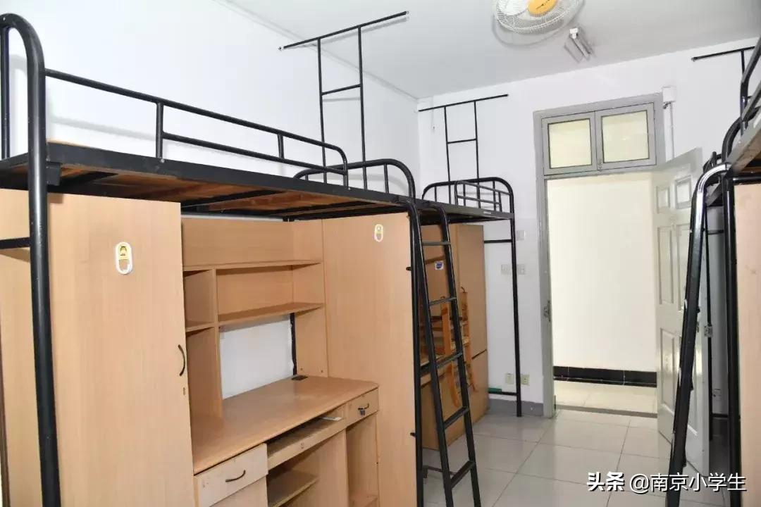 南京各大学宿舍楼,南京市前十高中最好的宿舍