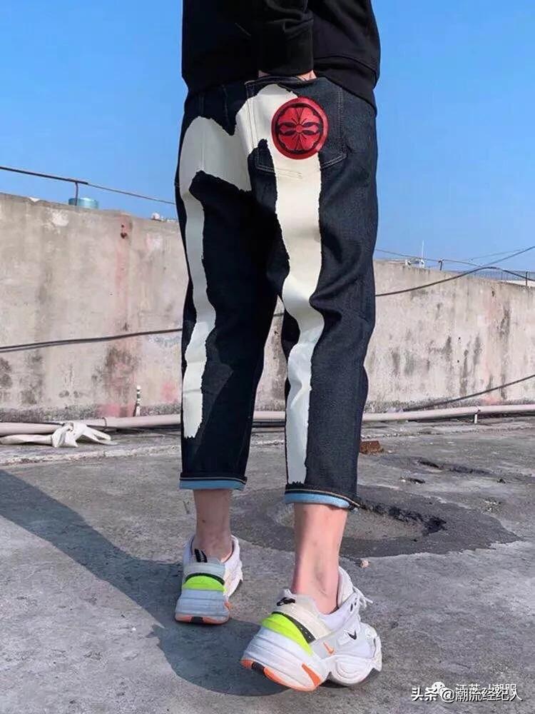 潮牌是不是穿得都很宽松,一定要穿潮牌才好看吗