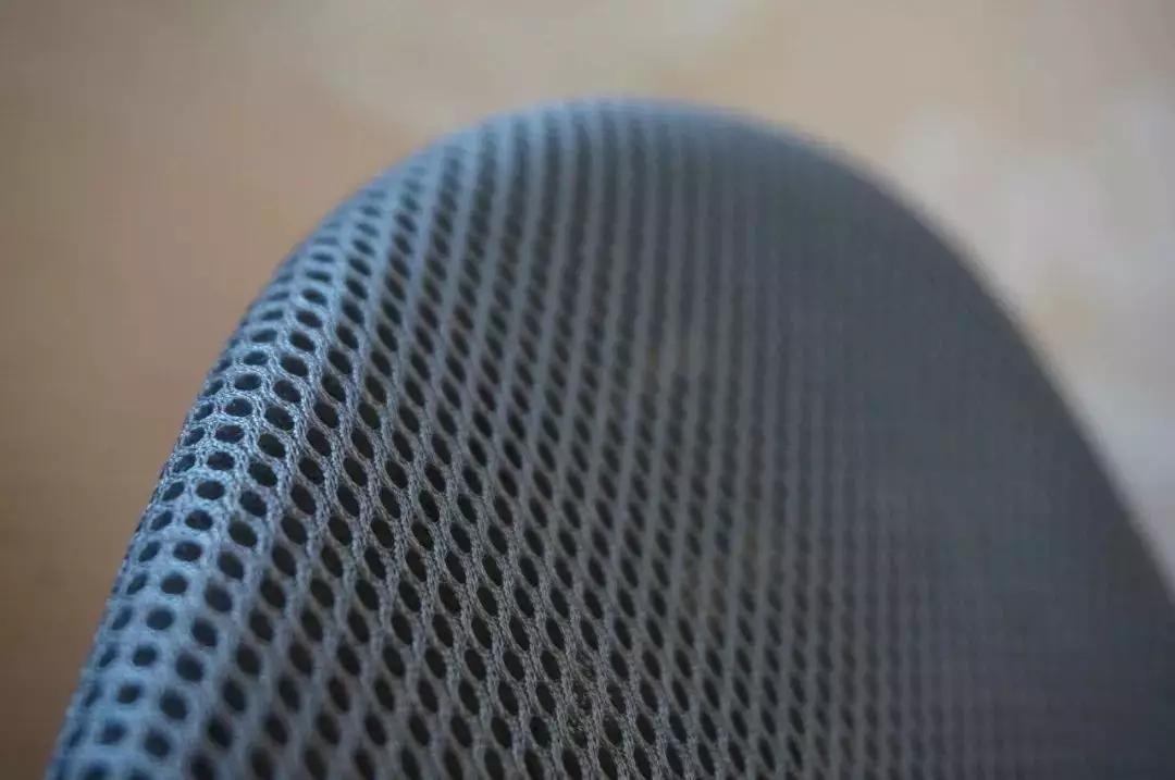 缓解腰疼靠垫,适合久坐上班族的靠垫腰部支撑