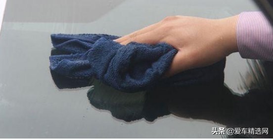 汽车镀膜水的正确使用方法,汽车镀膜液对车漆有影响吗