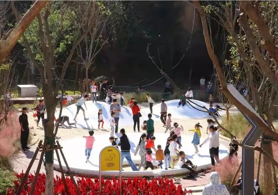 郑州建业足球小镇最近状况,建业足球小镇怎么样了